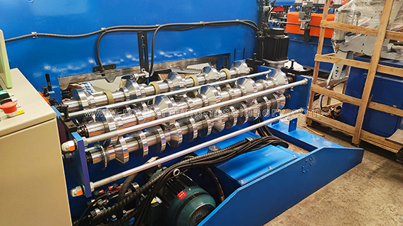 เครื่องขึ้นรูปม้วนอัตโนมัติม้วน (แนวนอนและแนวตั้งสองทิศทาง)