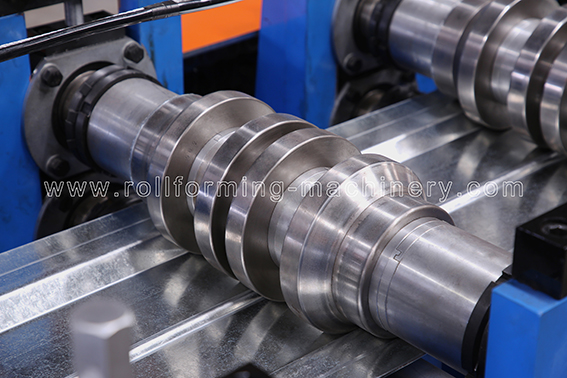 ม้วนขึ้นรูปโรงงาน