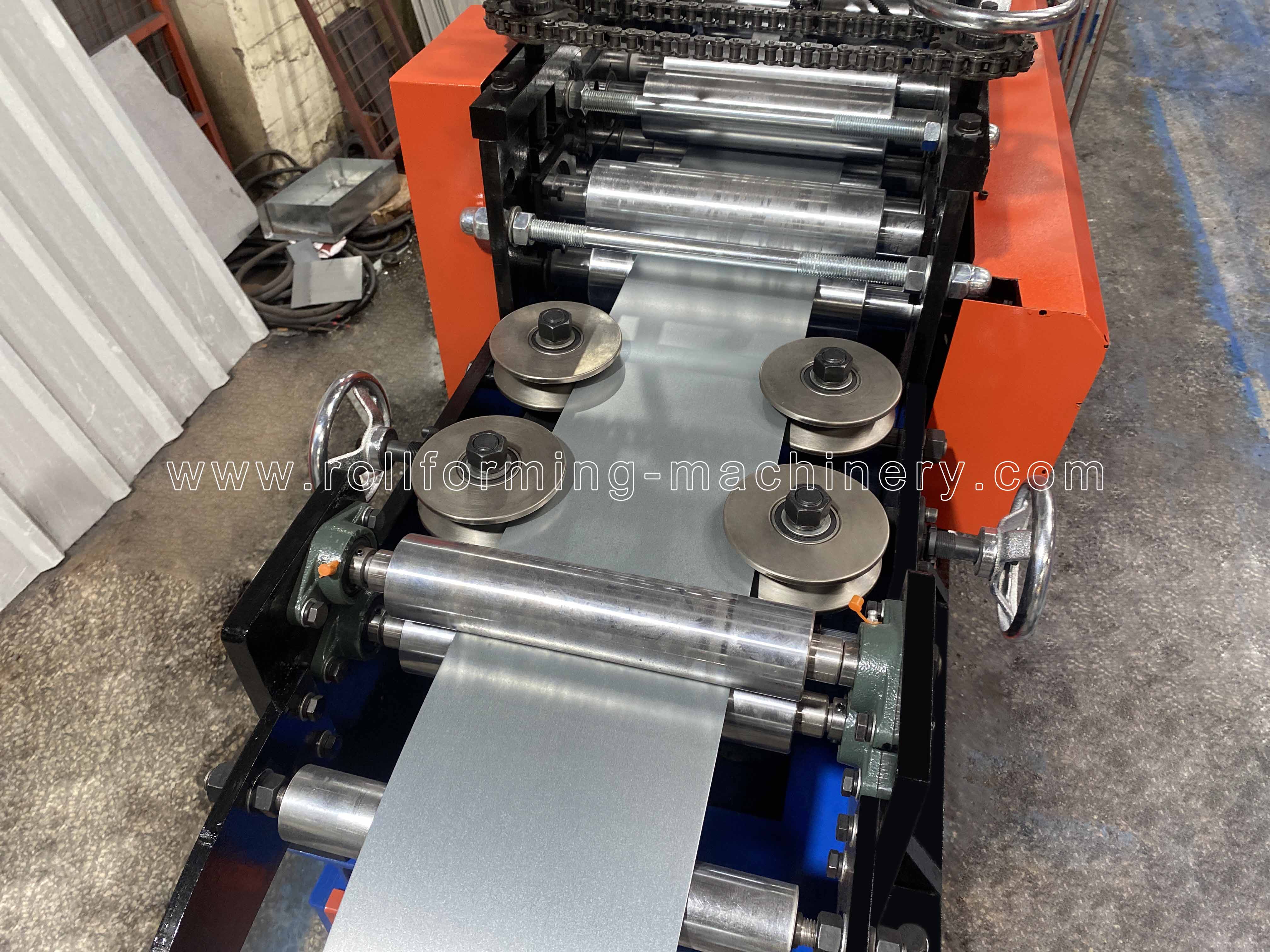 อุปกรณ์ให้อาหาร